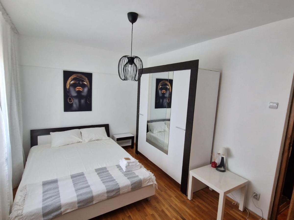 Apartment Piata Muncii With A View Bucarest Extérieur photo